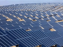 沙漠光伏發(fā)電廠(chǎng)