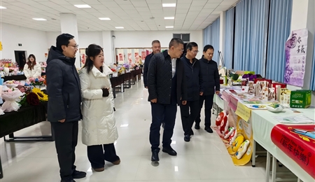 武威職業(yè)技術(shù)大學(xué)舉辦“迎新生?慶元旦”文藝晚會暨2023級學(xué)前教育專業(yè)畢業(yè)生匯報演出